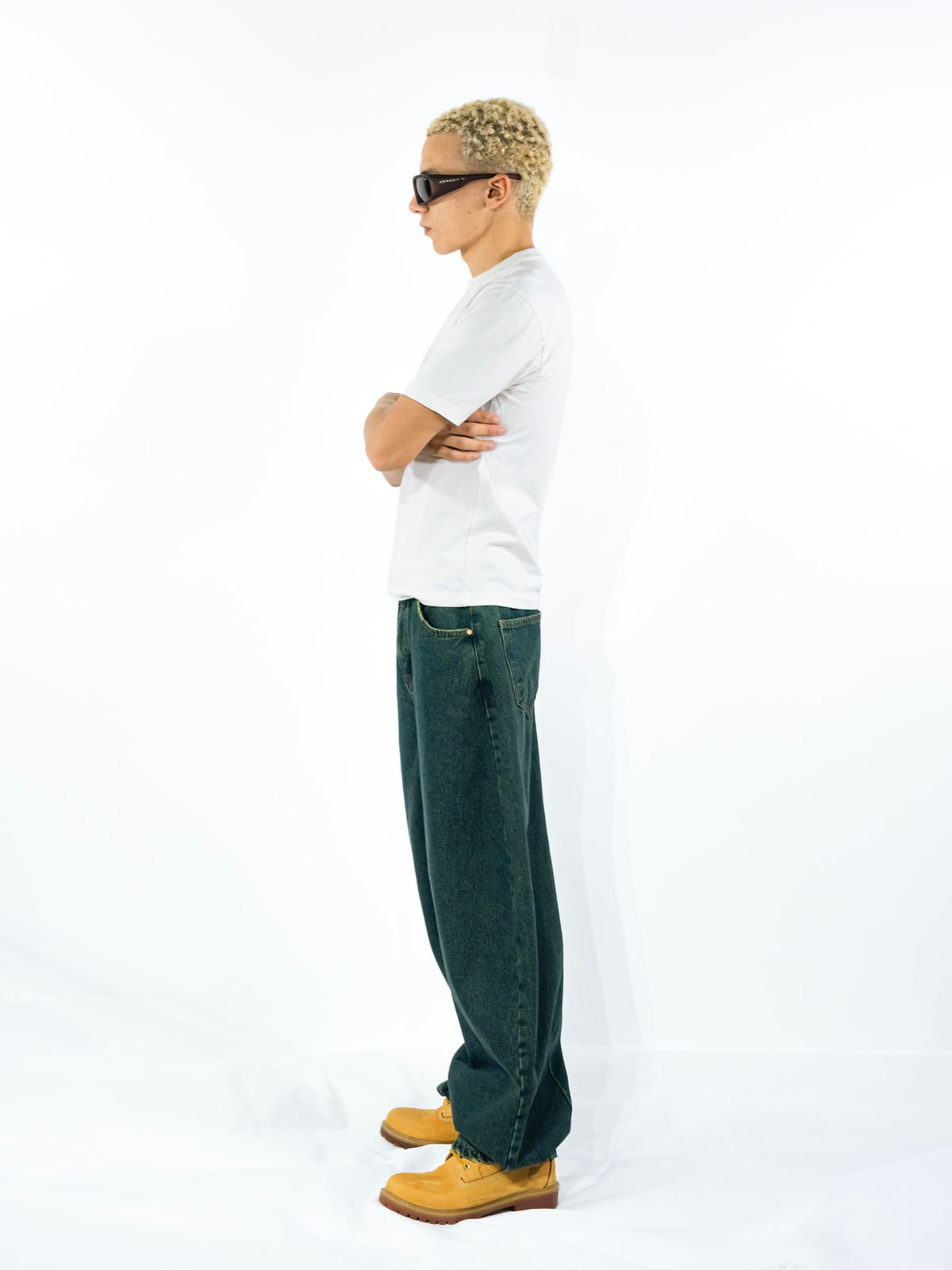 The Heritage Barrel Unisex Jeans - Olive
