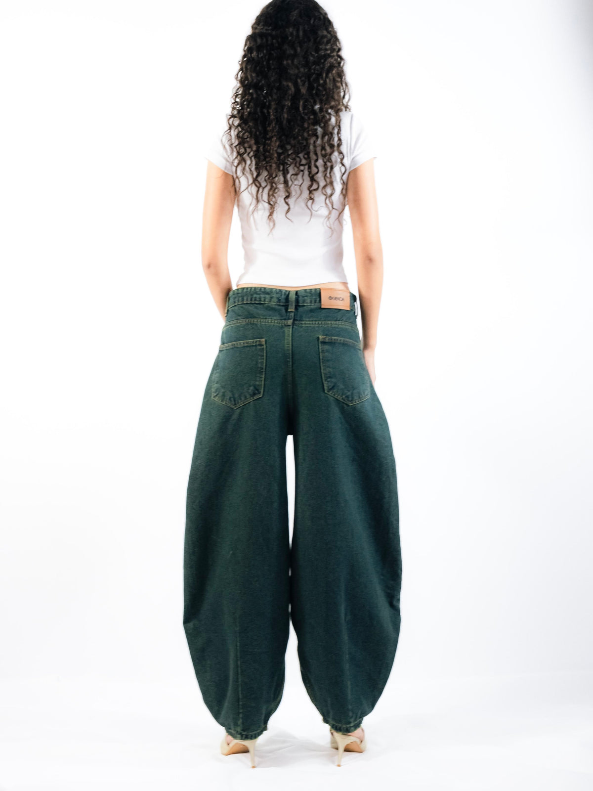 The Heritage Barrel Unisex Jeans - Olive
