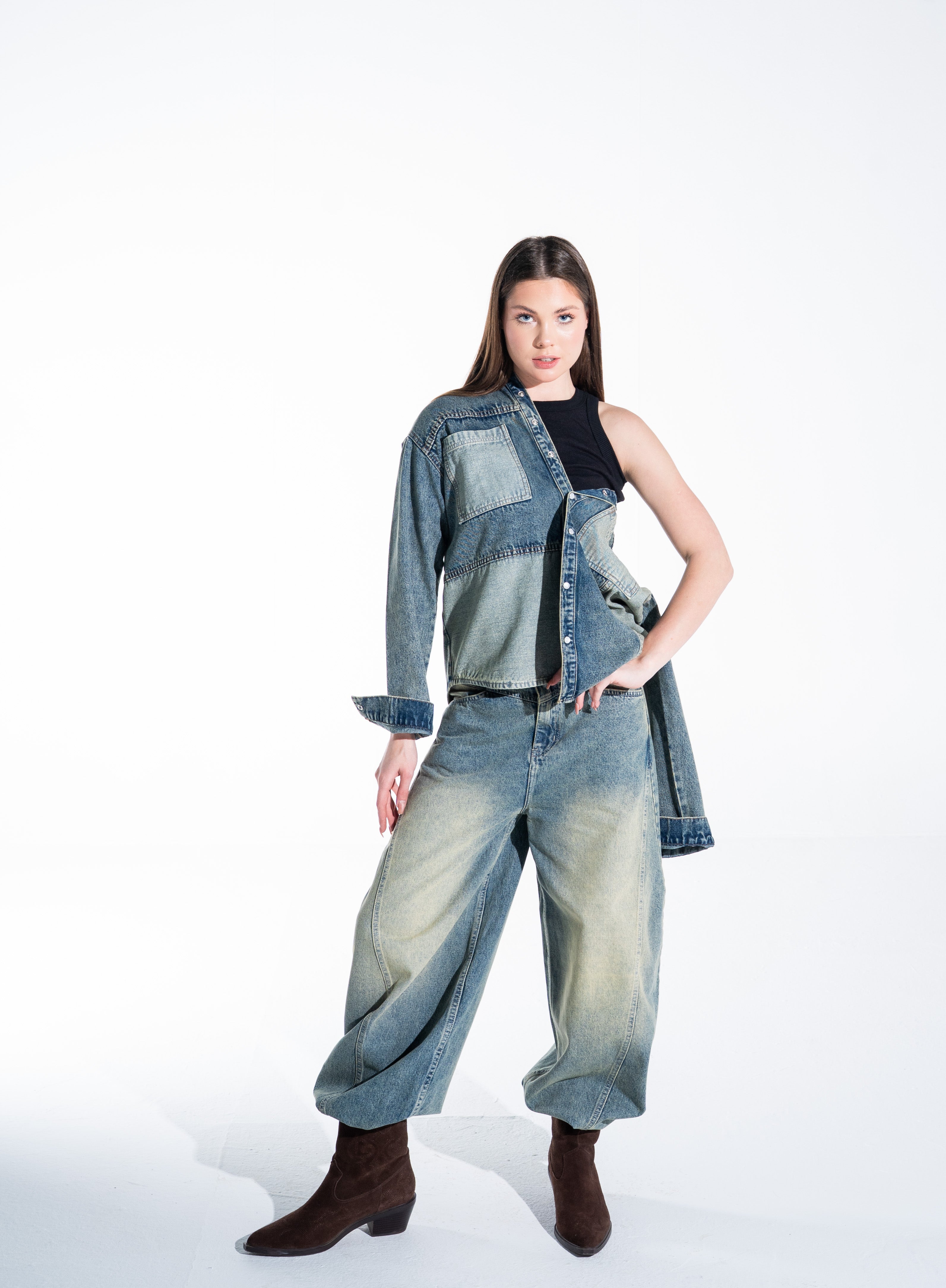 Loose Tapered Fit