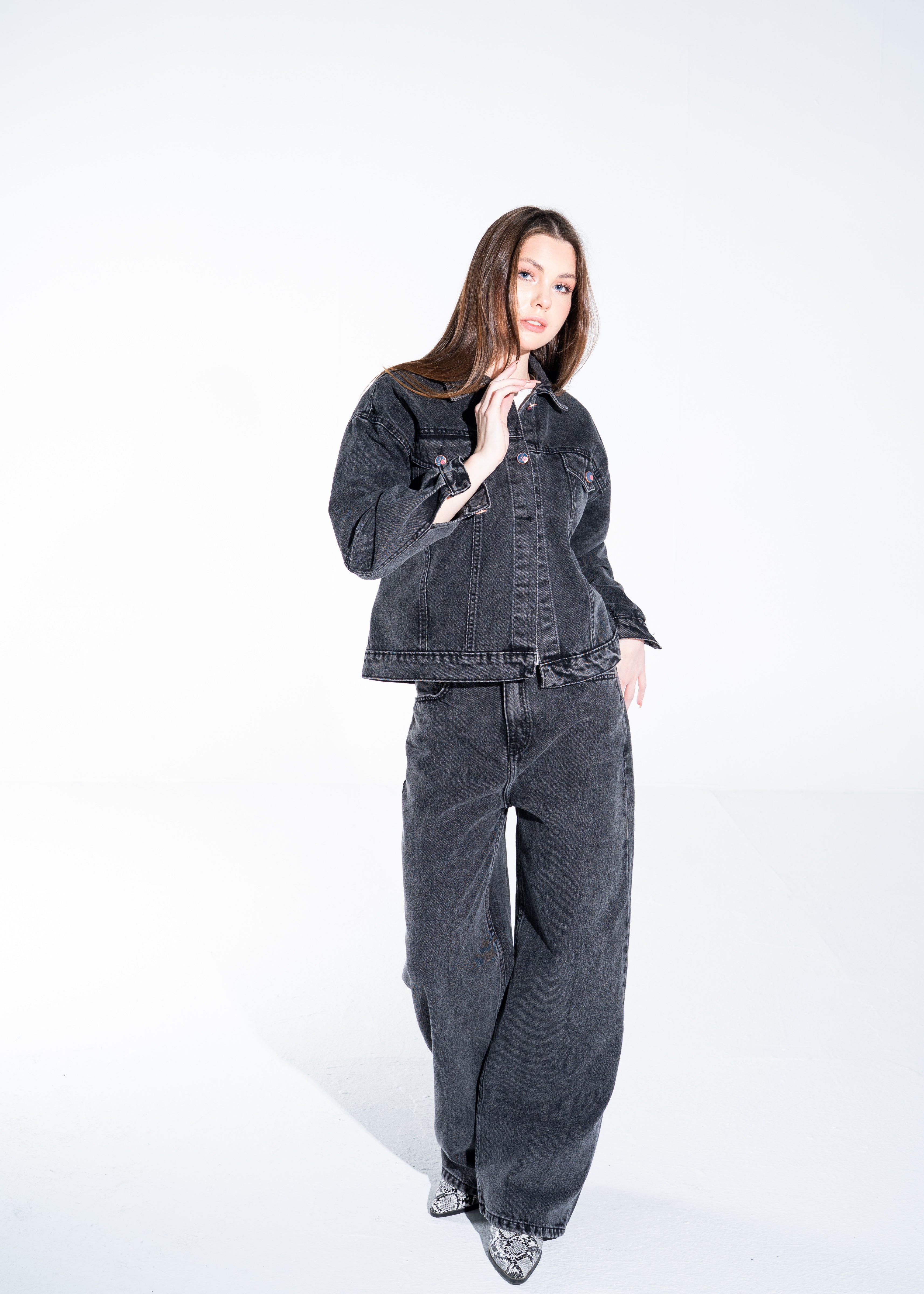 Straight Fit Jeans