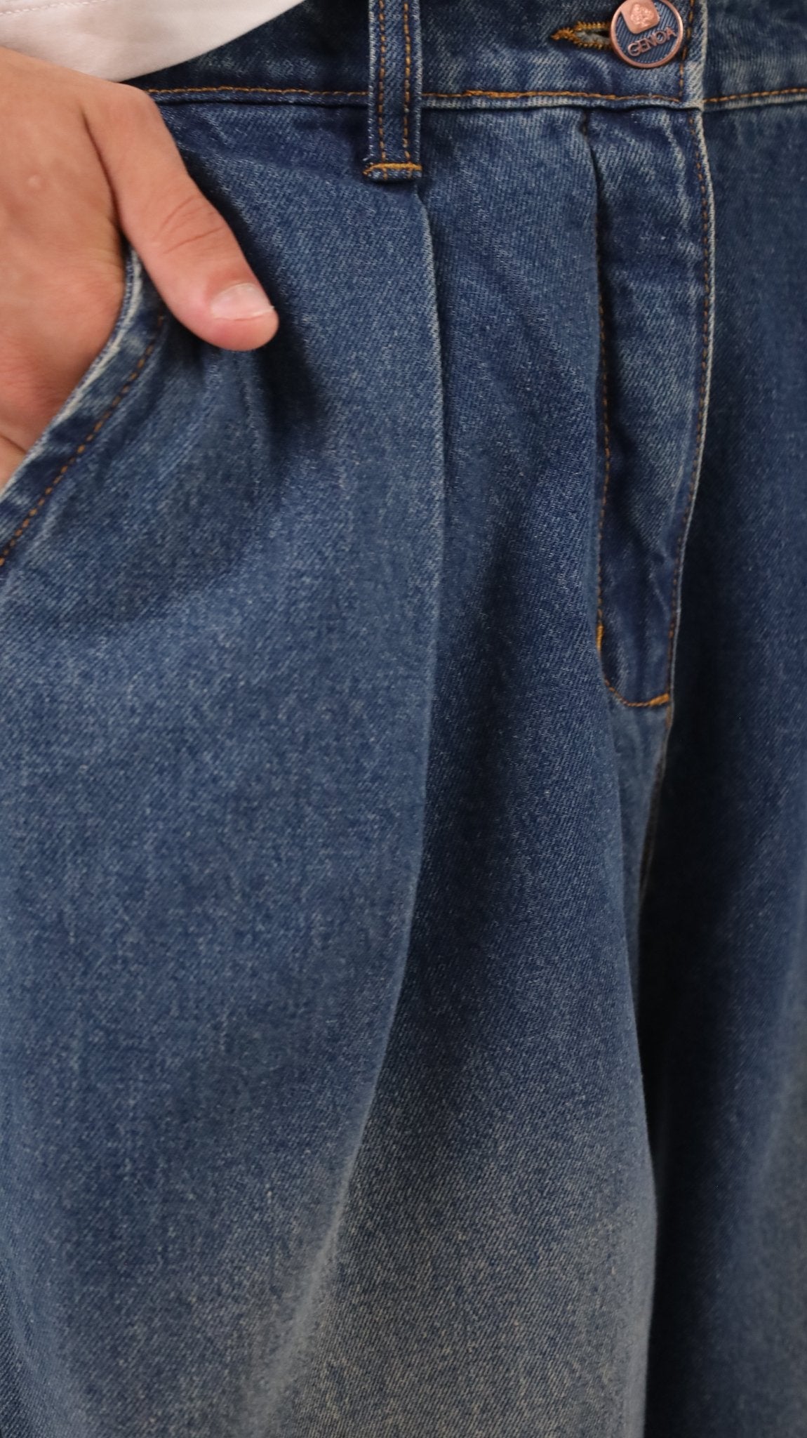 Blue Classic Jeans Unisex -Stylish & Trendy - GENOA