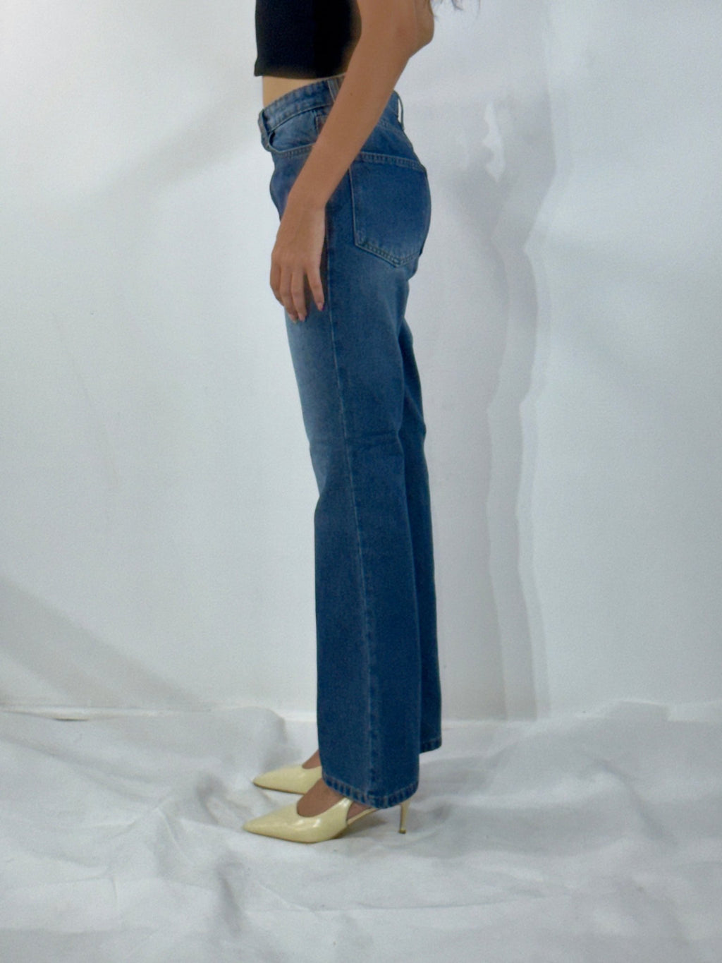 Blue Italian Flare Jeans - Stylish & Trendy - GENOA