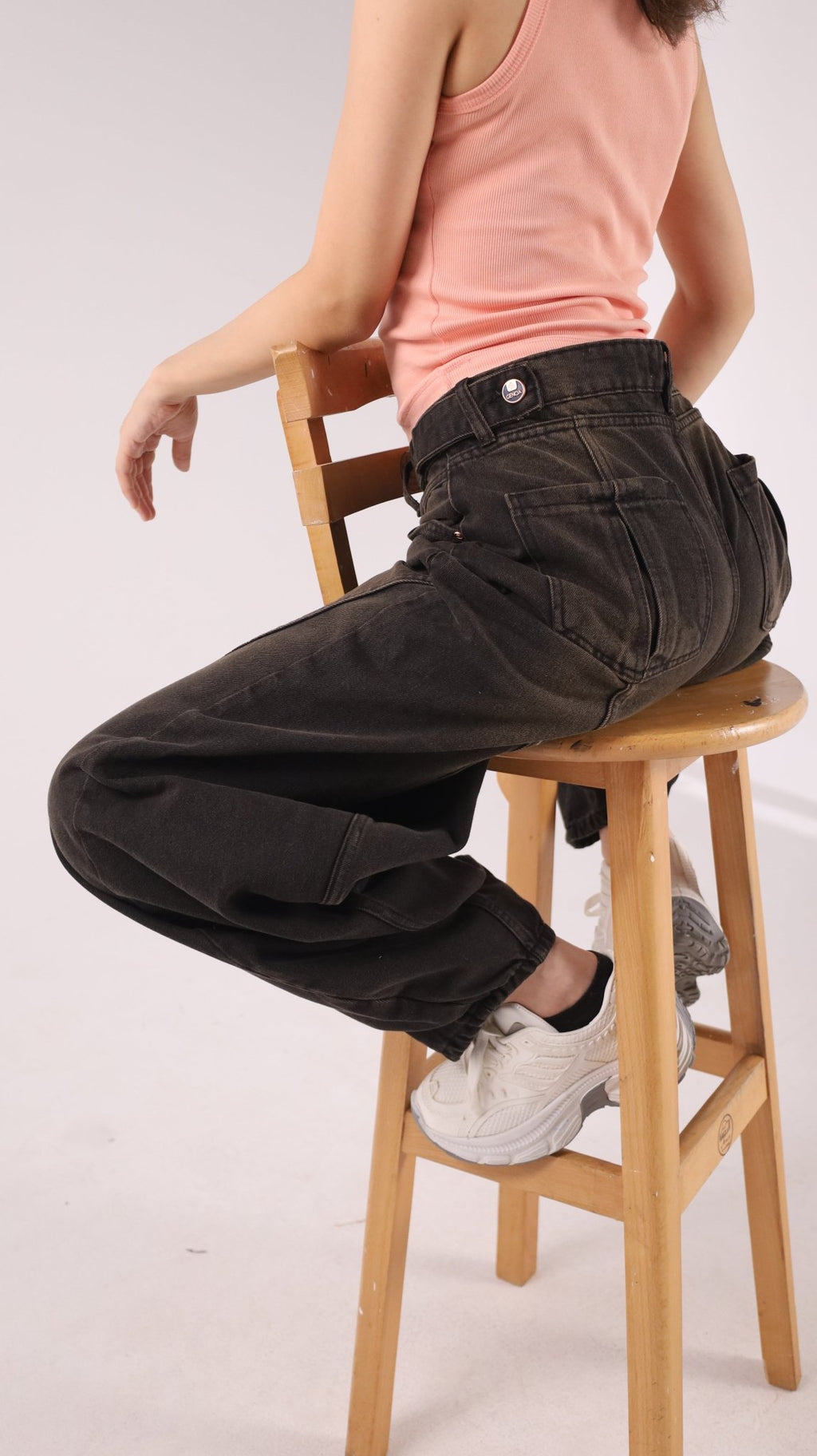 Ultra Loose Barrel Jeans - Black - GENOA