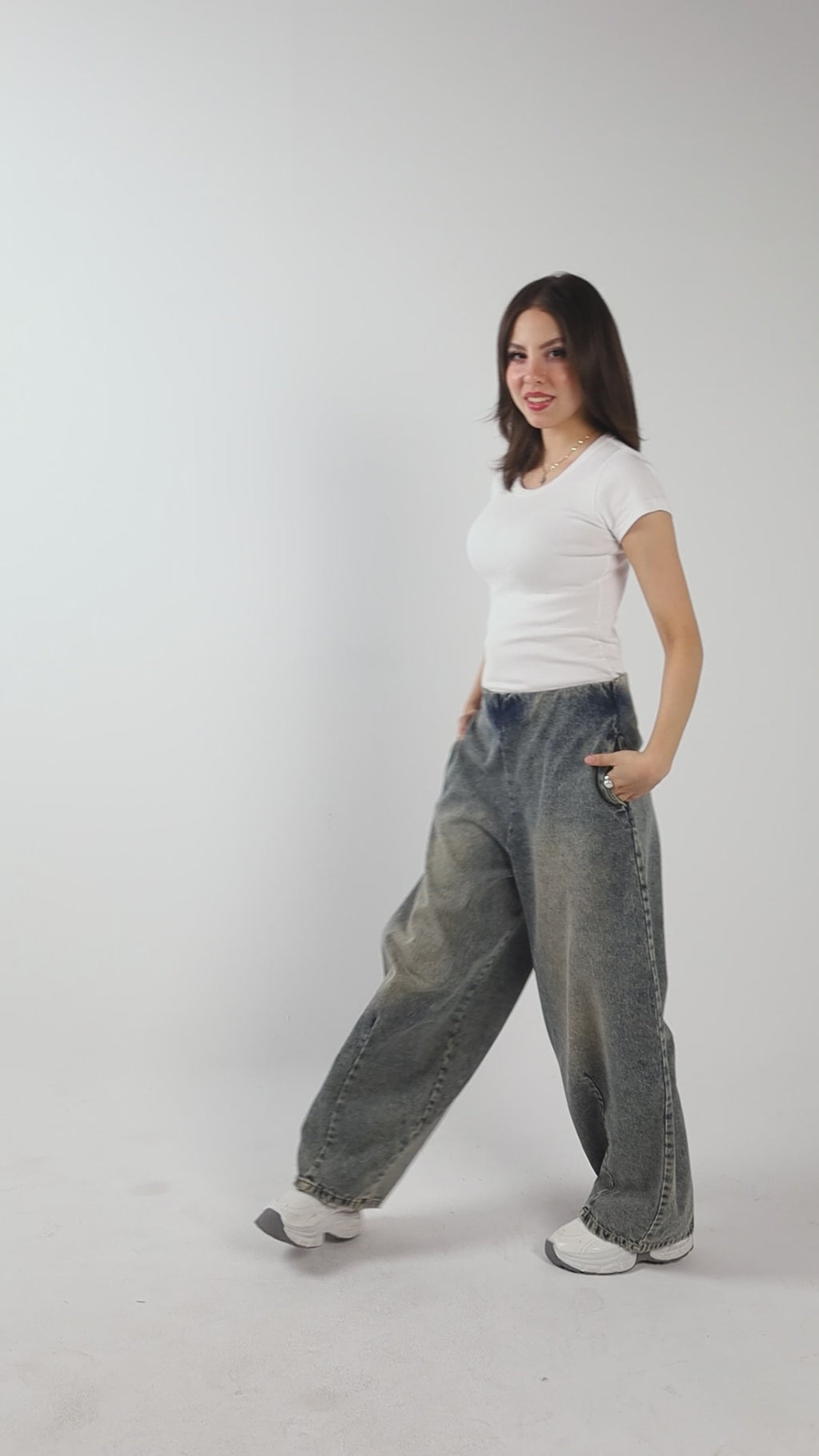 The Sovereign Elastic Jeans - Olive