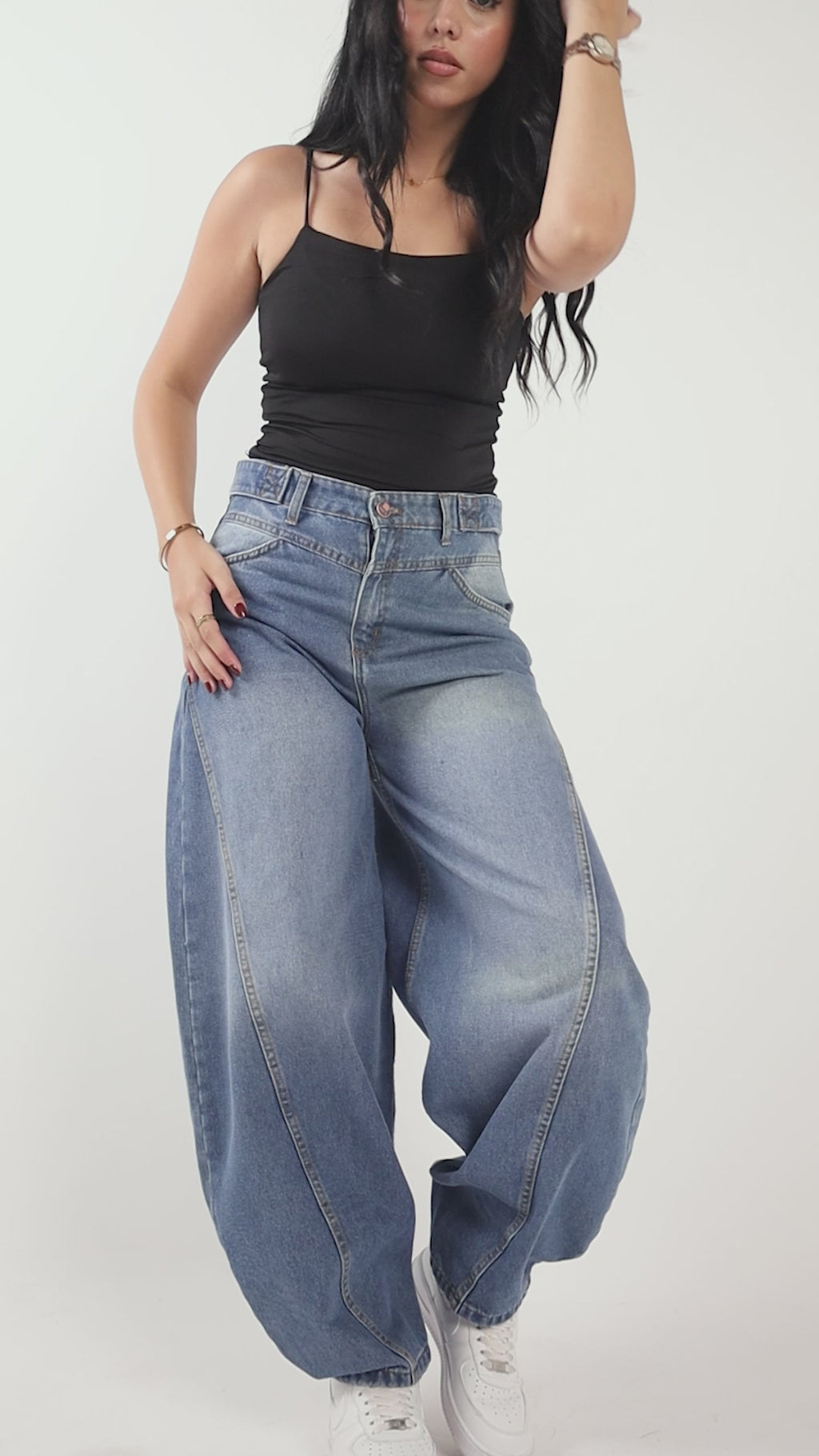 Ultra Loose Barrel Jeans - Blue