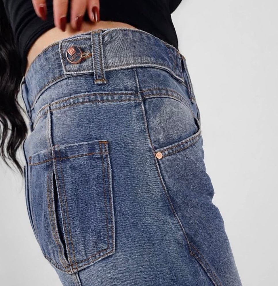 Ultra Loose Barrel Jeans - Blue - GENOA